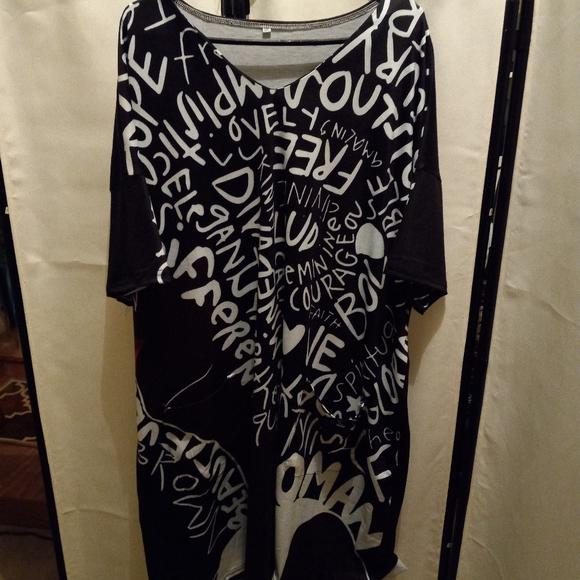 Positive Dress - Picture 3 of 5